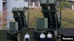 日本國防部部署在東京周邊的愛國者PAC-3導彈。