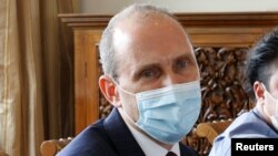 美國駐港澳總領事史墨客（Hanscom Smith）在香港出席會議。（2021年5月17日）