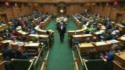 2019-04-02 美國之音視頻新聞: 新西蘭國會邁向批准新的槍械管制