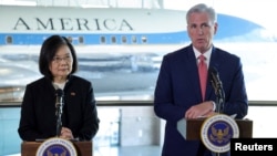 美國國會眾議院議長麥卡錫與台灣總統蔡英文在加州會面（2023年4月5日）