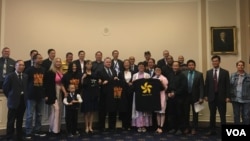 华人艺术家陈维明等民主活动人士与史密斯众议员举行座谈会（2019年9月30日）