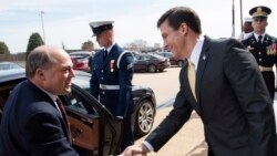 美國國防部長埃斯珀（右）接待英國防長華萊士訪問（美國國防部2020年3月5日照片）