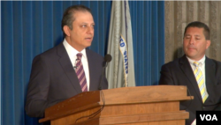 紐約南區聯邦檢察官巴拉拉宣布對前聯大主席涉貪腐案的起訴(美國之音方冰拍攝)