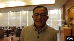 民進黨立委高志鵬2月23日在立法院(美國之音申華拍攝)