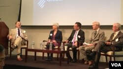 全球台灣研究所討論美台關係 (美國之音鍾辰芳拍攝)