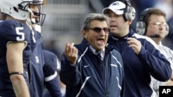 賓夕法尼亞州立大學橄欖球隊教練喬.帕特諾