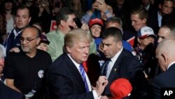 2016年9月30日共和党总统候选人川普在密西根州进行竞选活动。