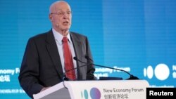 美國前財政部長保爾森11月21日在北京舉行的2019年新經濟論壇上發表講話。