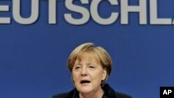 德國總理默克爾星期一在萊比錫發表講話