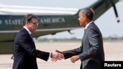 አብ መጥቃዕቲ ፓሪስ መጀመርያ ካብ ዝተጠቕዑ ቦታታት ሓደ አብ ጥቓ ለ ፔቲት ካምፖድጅን ለ ካርሊዮንን ዝርከብ ቤትመግቢ&#39;ዩ። ድሕሪ&#39;ቲ መጥቃዕቲ አብዚ ቦታ ሰባት ሓዘኖም ንምግላጽ ይእከቡ።