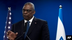 美國國防部長勞埃德·奧斯汀與以色列國防部長約夫·加蘭特於2023年12月28日在以色列特拉維夫就以色列在加沙的軍事行動舉行會議後發表聯合聲明。