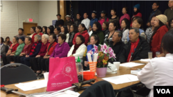 洛杉矶的亚裔美国人在集会 (资料照片)