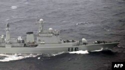 日本防衛廳圖片顯示中國軍艦10月16日穿宮古海峽