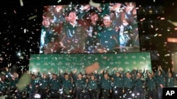 台灣當選總統賴清德與當選副總統蕭美琴1月13日晚間在競選總部與支持民眾慶祝勝選