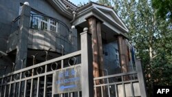 立陶宛駐北京大使館的大門（2021年8月10日）