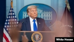 عکس از قصر سفید. 