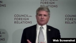 美國眾議院國土安全委員會主席邁克爾·麥克考爾眾議員（外交關係網站截圖）