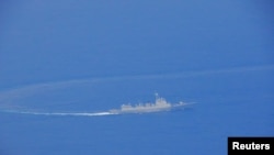 台湾国防部2024年5月24日公布中国军舰在台湾附近军演的照片。