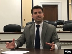 2049項目研研究所研究員易思安（美國之音鍾辰芳拍攝）