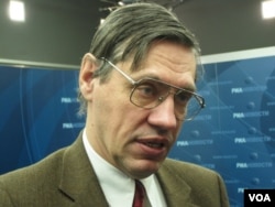 奧斯特洛夫斯基(美國之音白樺)