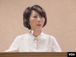 台灣執政黨民進黨立委陳亭妃。（美國之音張永泰拍攝）