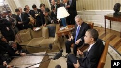 美國總統奧巴馬和以色列總理內塔尼亞胡在白宮就伊朗核問題舉行會談與媒體見面