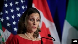 加拿大外長弗里蘭2017年10月在美加墨的北美自由貿易協議第四輪談判結束後講話。