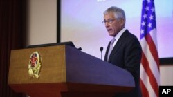 哈格爾4月8日在北京國防大學發表演講