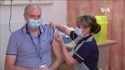 英國開始接種阿斯利康公司新冠疫苗 美國新冠病毒死亡者超過35萬