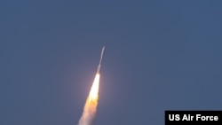 為美國太空軍發射的第一顆通信衛星2020年3月26日發射升空（美國空軍照片）