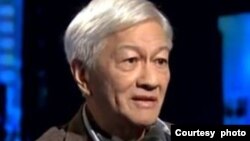 香港政治评论家李怡 （照片来自李怡脸书）