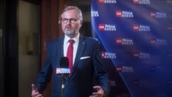 資料照片：捷克共和國公民民主黨主席菲亞拉在議會選舉後在布拉格接受採訪 (2021年10月9日)