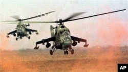 Вертолеты Ми-24 (архивное фото)