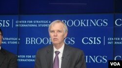 卜睿哲，布鲁金斯学会东亚政策中心主任 (美国之音钟辰芳拍摄)
