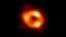 Première image de Sagittarius A*, trou noir supermassif au centre de la Voie lactée, prise par le réseau de télescopes Event Horizon (EHT). La vue capture la lumière courbée par la puissante gravité du trou noir, qui est quatre millions de fois plus massif que notre Soleil.