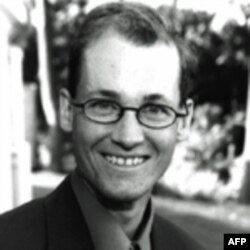 马里兰大学副教授卡斯特纳