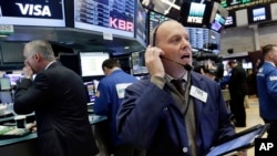 纽约股票交易市场的交易商（2017年5月25日）