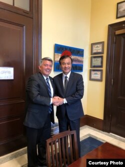 台湾立法院长苏嘉全拜会美国联邦参议院外交委员会亚太小组主席加德纳Cory Gardner (台湾驻美代表处)