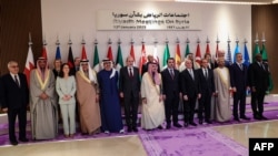 沙特阿拉伯外交大臣费萨尔·本·法尔汗（Faisal bin Farhan）星期天（1月12日）在利雅得会晤出席有关叙利亚问题会议的多国外长。