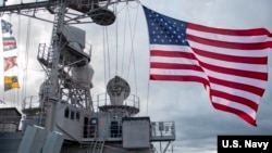 美国海军一艘导弹驱逐舰2019年7月11日在太平洋上演习（美国海军照片）
