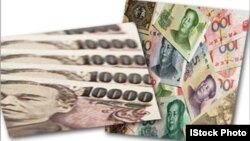 កីឡាករប្រណាំងទូកចែវទូកក្នុងថ្ងៃទីមួយនៃការរប្រណាំងនាថ្ងៃអាទិត្យ ទី១៣ ខែវិច្ឆិកា ឆ្នាំ២០១៦ នៃព្រះរាជពិធីបុណ្យអុំទូក បណ្ដែត ប្រទីប សំពះព្រះខែ និងអកអំបុក។ ព្រះរាជពិធីបុណ្យអុំទូក ចាប់ផ្ដើមពីថ្ងៃទី១៣ ដល់ថ្ងៃទី១៥ ខែវិច្ឆិកា ជារៀងរាល់ឆ្នាំ ដែលមានទូកភាគច្រើនមកពីបណ្ដាខេត្តនានាតាមបណ្ដោយទន្លេមេគង្គ។ (ឡេង ឡែន/VOA)