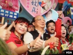 国民党台中市长候选人胡志强 (美国之音许波拍摄)