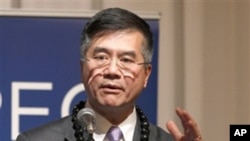 美国商务部长骆家辉2010年年11月在APEC会议讲美国出口问题