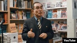 北韓駐英國使館的公使泰鎔赫在倫敦講話(資料圖片)