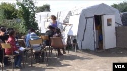 加萊“叢林”移民營的學校