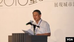 上海统战部长沙海林在台北上海双城论坛开幕式上致辞。（美国之音林枫拍摄）