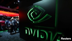 资料照：英伟达Nvidia 在美国洛杉矶电子游戏展览会的展台。（2017年6月13日）