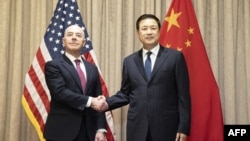 美國國土安全部長馬約卡斯（Alejandro Mayorkas ）與中國公共安全部長王小洪在維也納舉行會晤。 （2024年2月18日）