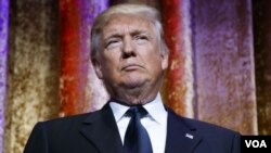 川普星期二在華盛頓舉行的一個晚宴上講話。