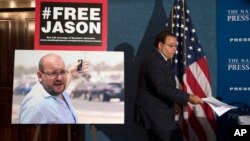 星期六获得释放的几位美国人之一，《华盛顿邮报》记者礼萨安